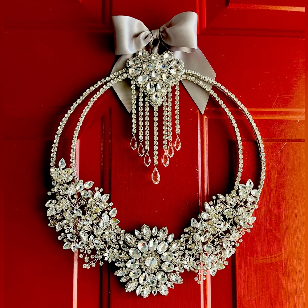 Luxury Rhinestone Wreath Handmade Crystal Wreath Elegant Year-Round Decoration